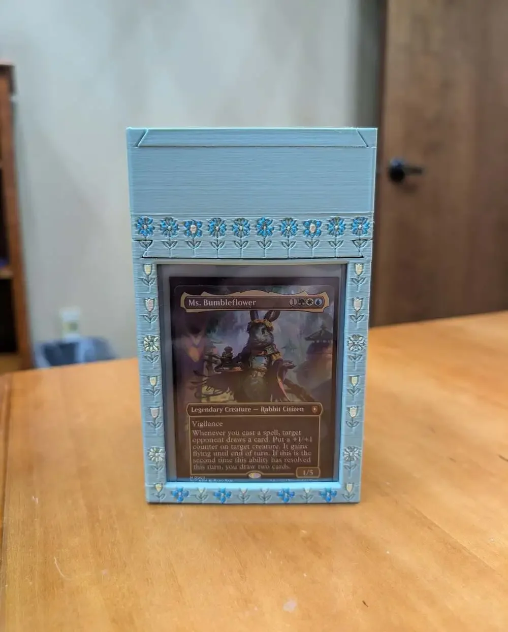 Ms. Bumbleflower Custom 3D Printed Bloomburrow Magnetic‎ Commander Deck Box with